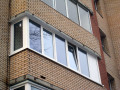 Теплое остекление пластиковыми окнами и немецкой фурнитурой ROTO в Москве