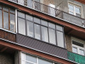 Холодное остекление балкона профилем Provedal и покраска профиля в цвет по каталогу в Москве