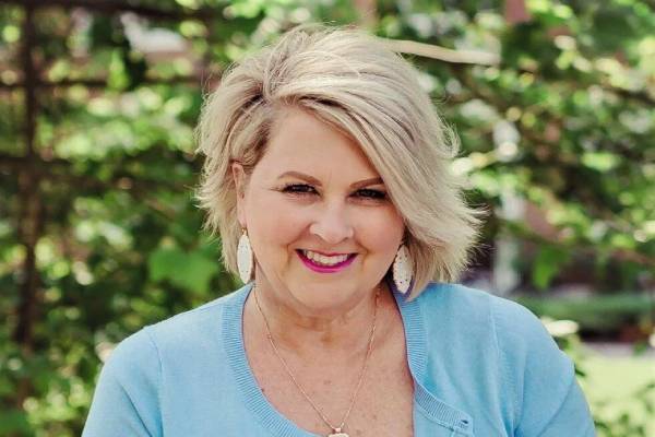 Остекление балконов в Москве